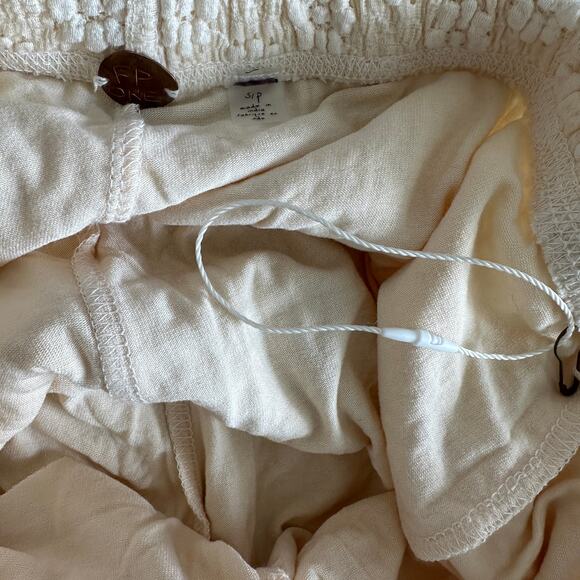 Free People Pants Womens Medium Floral Embroidered Flared High Rise Festival - Picture 7 of 10